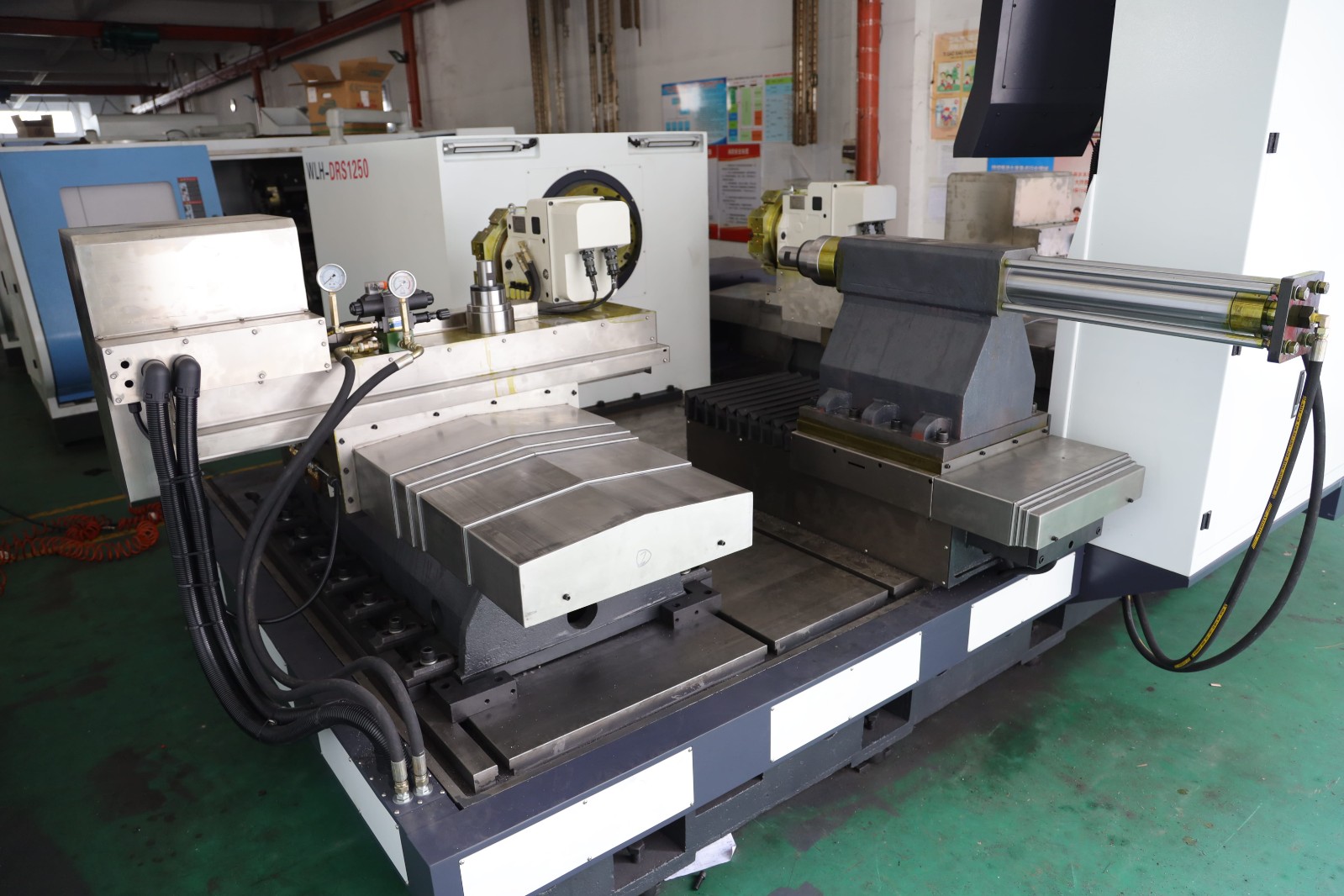 WLH-DRS1250 High Performance 1250mm Large Diameter CNC Metal Spinning Machine