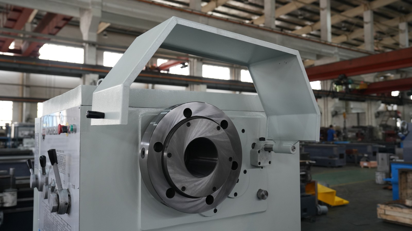 CW6280E/2000 Large Spindle Bore Gap Bed Lathe