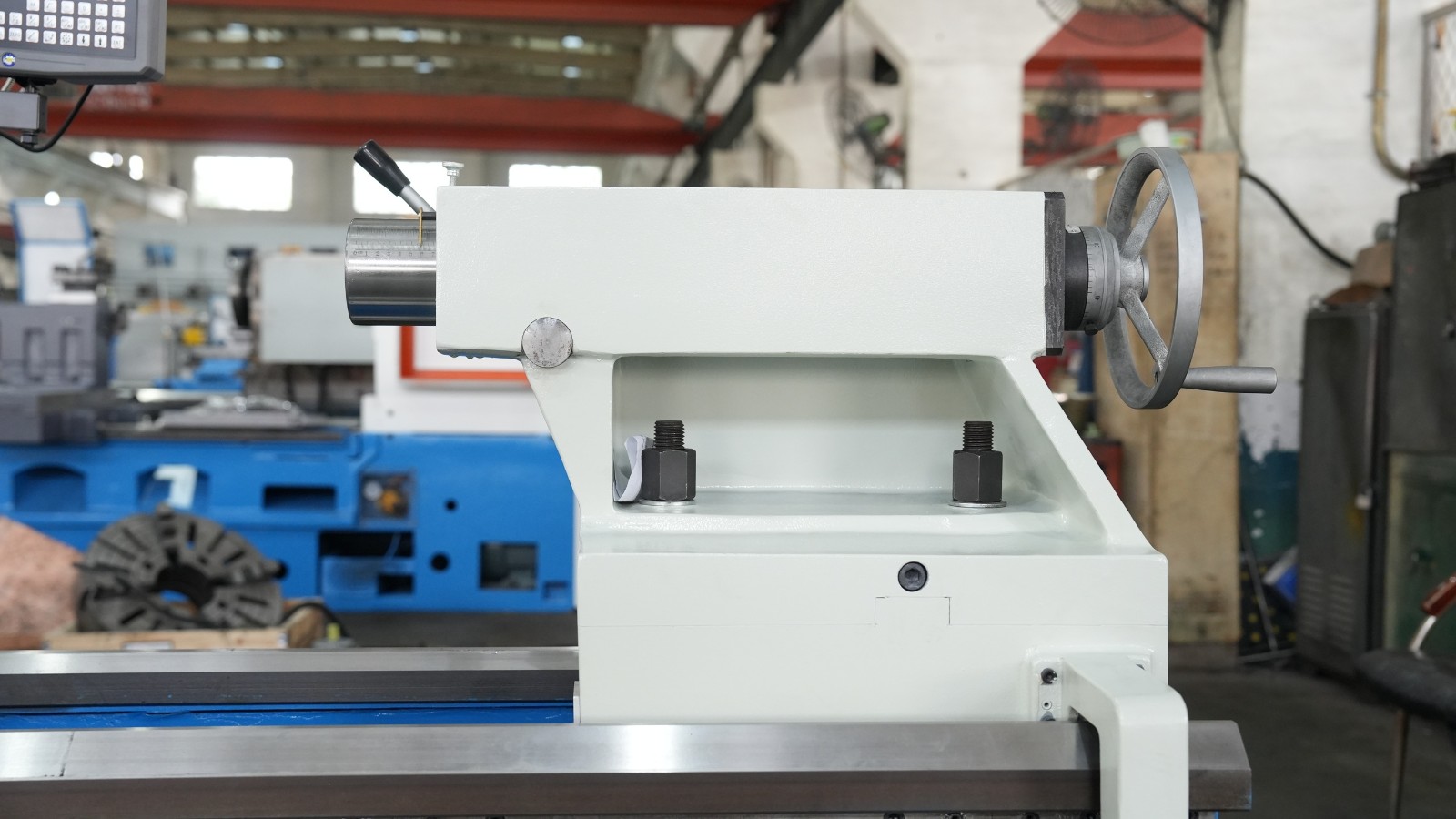 CW6280E/2000 Large Spindle Bore Gap Bed Lathe
