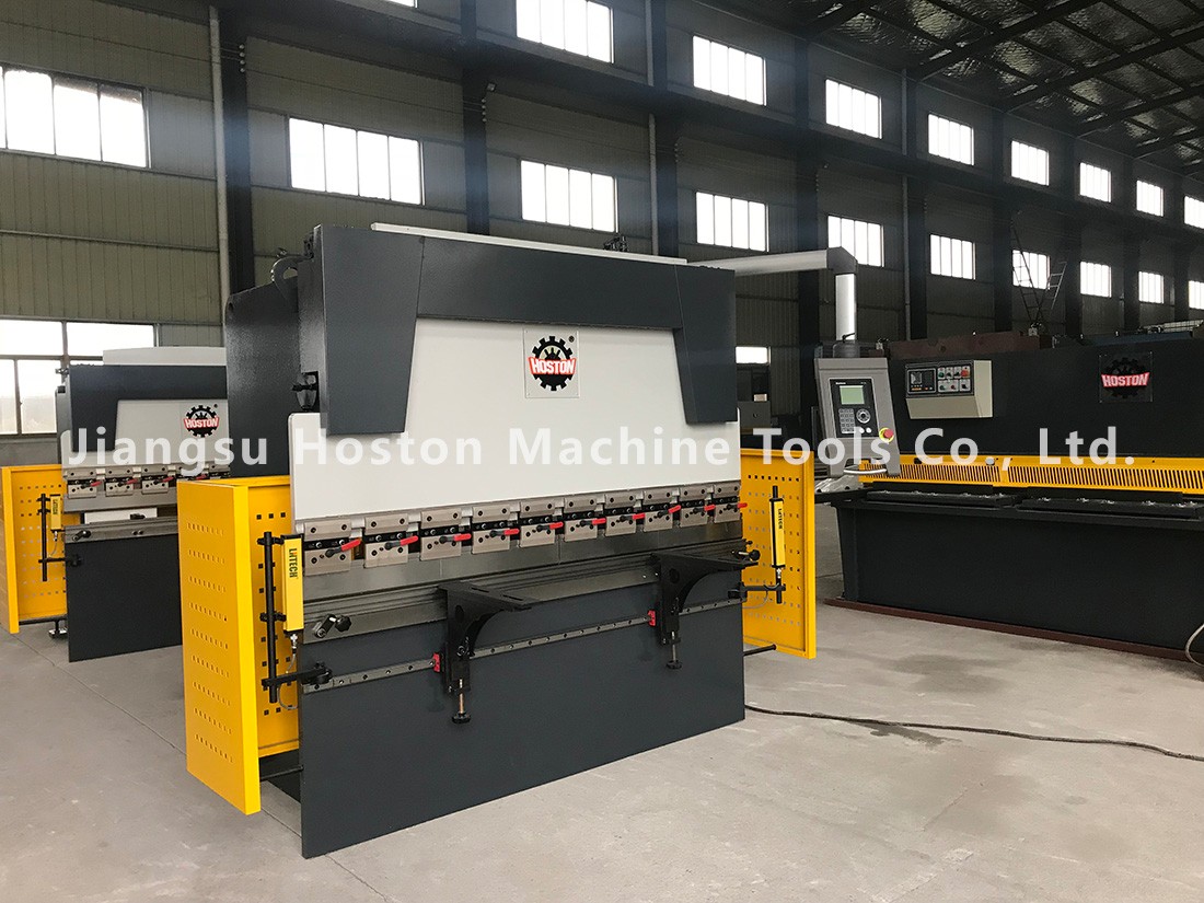 Hydraulic Press Brake HPB-30T/1600 and HPB-40T/1600