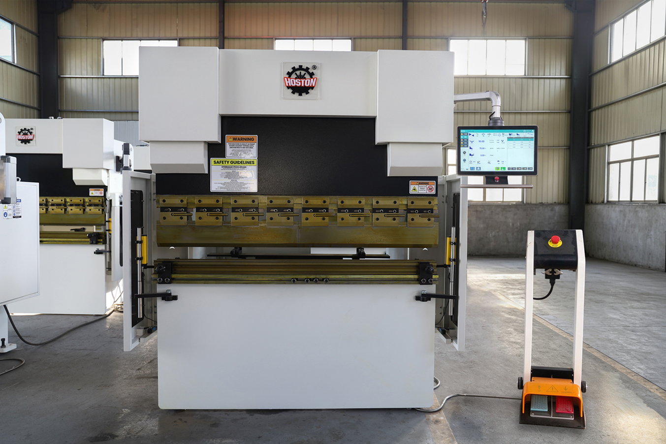 Discover Hoston CNC Machines at the 140th Canton Fair 2026 Discover Hoston CNC Machines at the 140th Canton Fair 2026