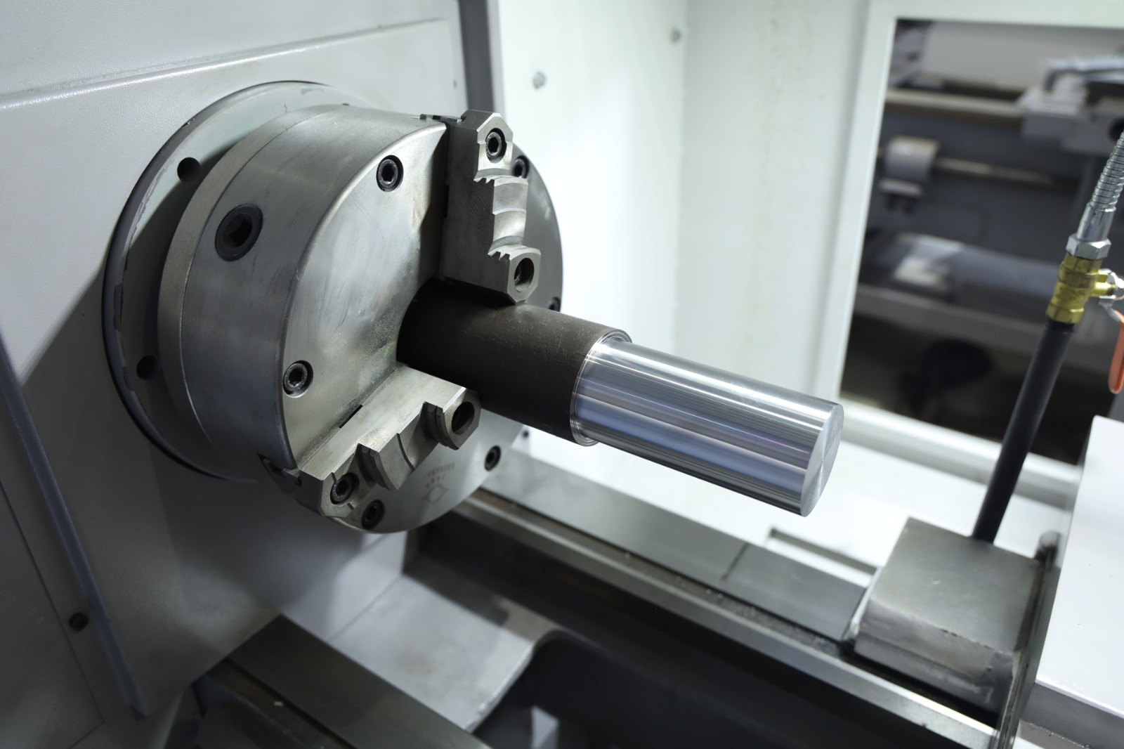 Discover Hoston CNC Machines at the 140th Canton Fair 2026