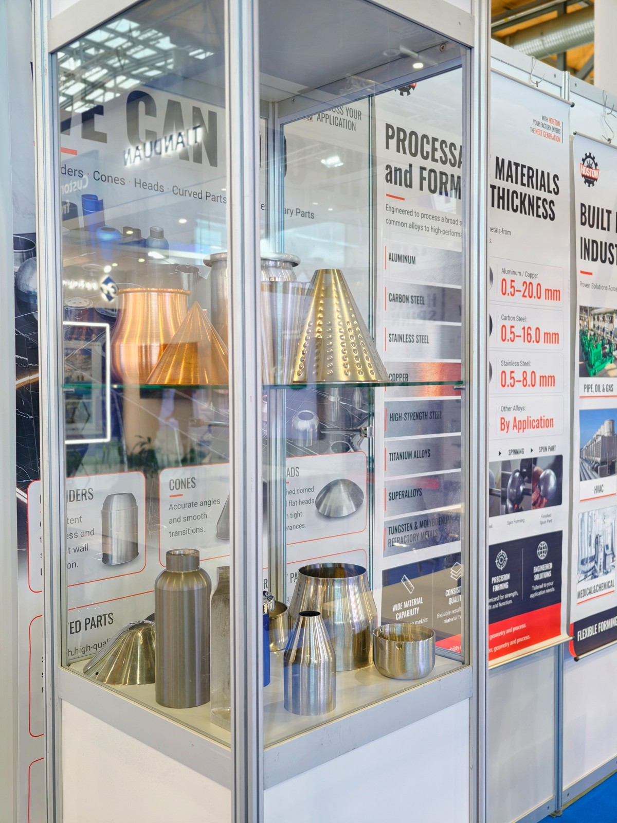 Spining metal parts at EuroBLECH 2026 Spining metal parts at EuroBLECH 2026