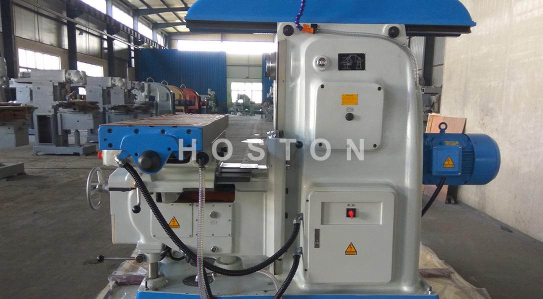 Universal Milling Machine