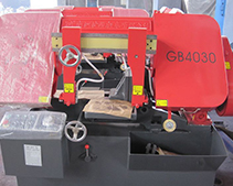 GB4030 Horizontal Band Sawing Machine