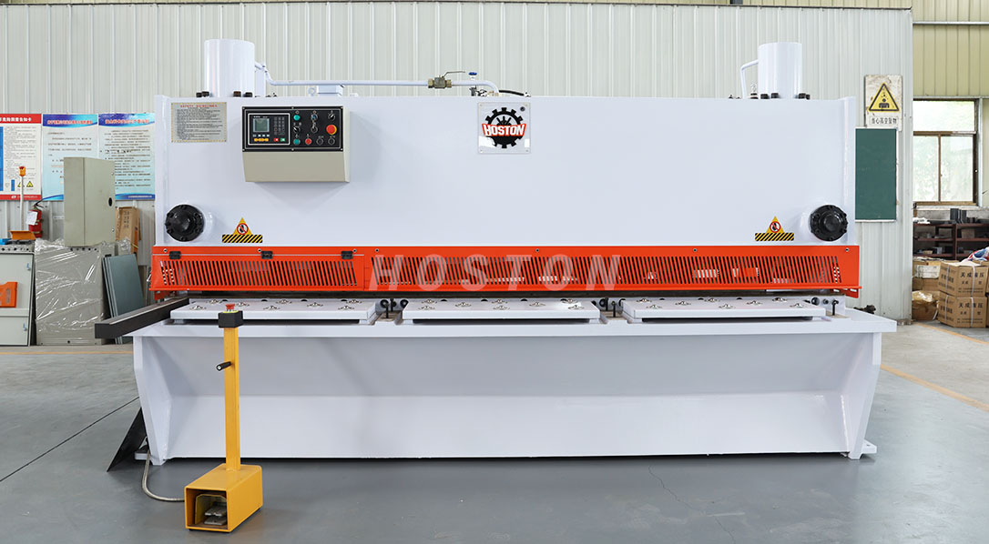 Hydraulic Guillotine Shearing Machine