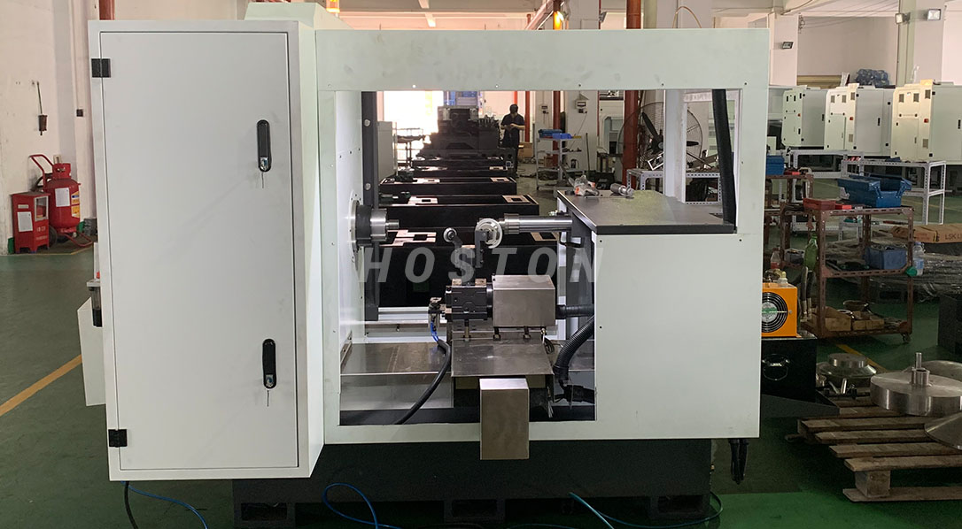 Light Duty Single Roller CNC Metal Spinning Machine