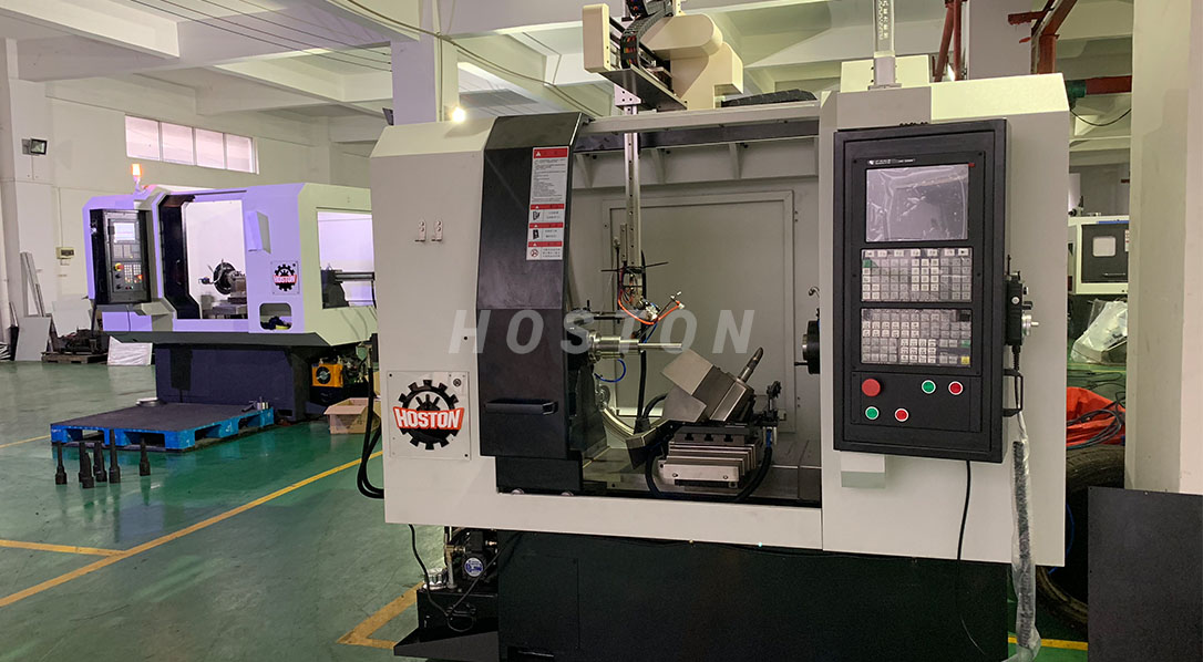 Light Duty Single Roller CNC Metal Spinning Machine