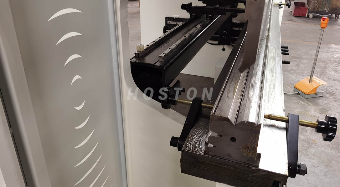 Torsion Bar CNC Press Brake